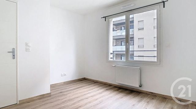 Appartement F2 à louer - 2 pièces - 42.36 m2 - VILLEURBANNE - 69 - RHONE-ALPES - Century 21 Le 7 De Coeur