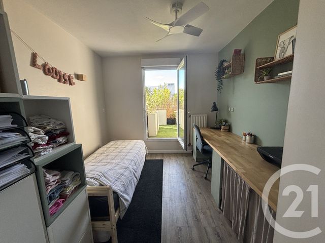 Appartement F3 bis à louer - 3 pièces - 76.5 m2 - LYON - 69007 - RHONE-ALPES - Century 21 Le 7 De Coeur
