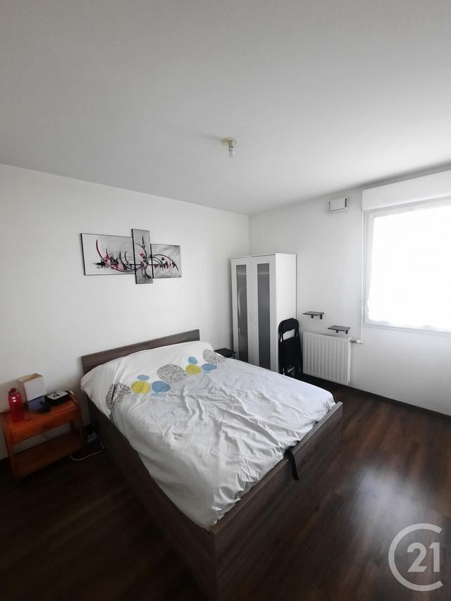 Appartement T2 à louer - 2 pièces - 44.6 m2 - VILLEURBANNE - 69 - RHONE-ALPES - Century 21 Le 7 De Coeur