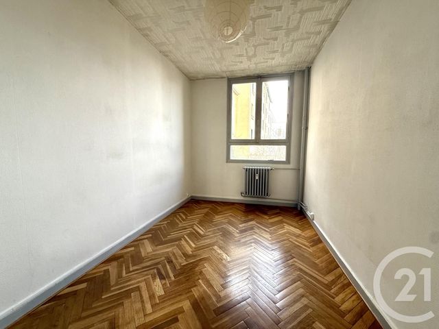 Appartement F2 bis à louer - 2 pièces - 56.74 m2 - LYON - 69007 - RHONE-ALPES - Century 21 Le 7 De Coeur