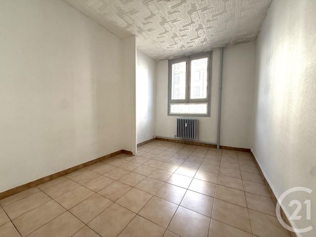 Appartement F3 à louer - 3 pièces - 56.74 m2 - LYON - 69007 - RHONE-ALPES - Century 21 Le 7 De Coeur