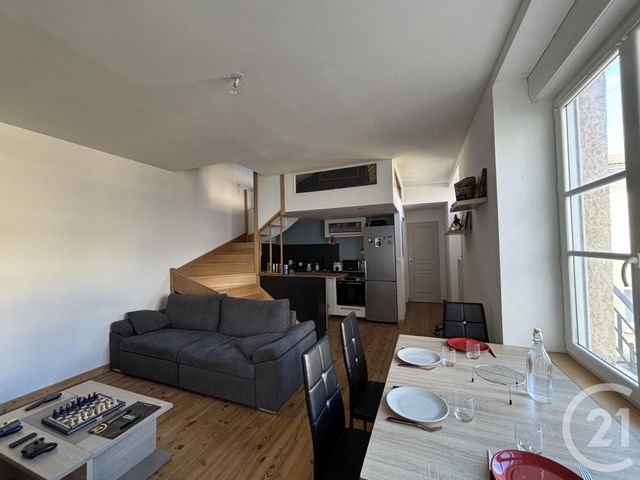 Appartement F2 bis à louer - 2 pièces - 45.0 m2 - ST FONS - 69 - RHONE-ALPES - Century 21 Le 7 De Coeur