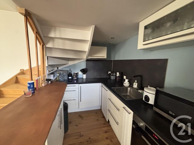 Appartement F2 bis à louer - 3 pièces - 45.0 m2 - ST FONS - 69 - RHONE-ALPES - Century 21 Le 7 De Coeur