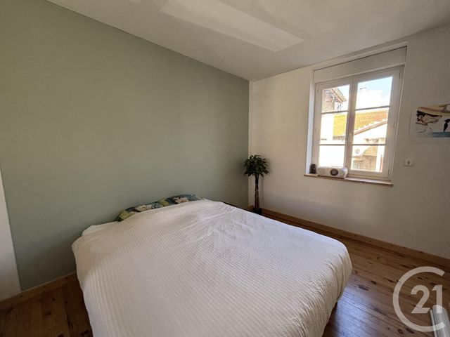 Appartement F2 bis à louer - 3 pièces - 45.0 m2 - ST FONS - 69 - RHONE-ALPES - Century 21 Le 7 De Coeur