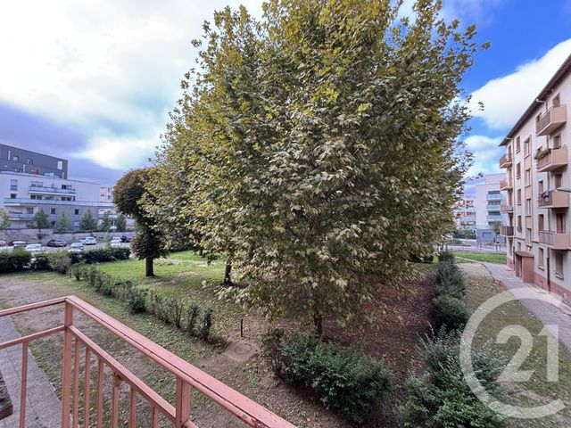 Appartement F3 à louer - 3 pièces - 52.59 m2 - VILLEURBANNE - 69 - RHONE-ALPES - Century 21 Le 7 De Coeur