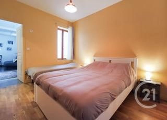 Appartement F3 à louer - 3 pièces - 70.7 m2 - LYON - 69003 - RHONE-ALPES - Century 21 Le 7 De Coeur