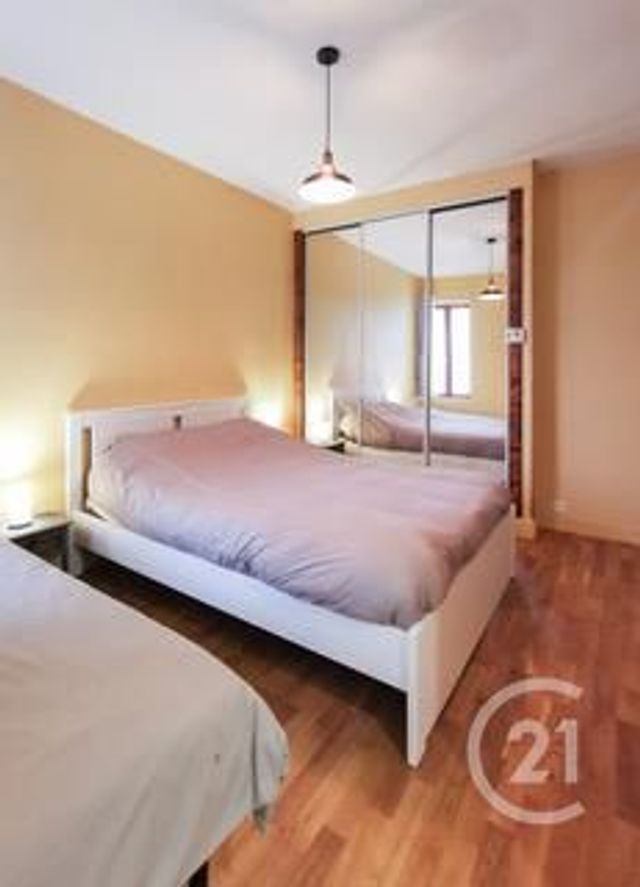 Appartement F3 à louer - 3 pièces - 70.7 m2 - LYON - 69003 - RHONE-ALPES - Century 21 Le 7 De Coeur