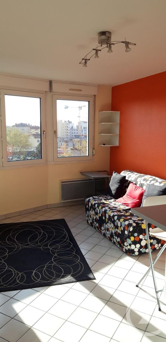 Appartement F1 à louer - 1 pièce - 33.5 m2 - VILLEURBANNE - 69 - RHONE-ALPES - Century 21 Le 7 De Coeur