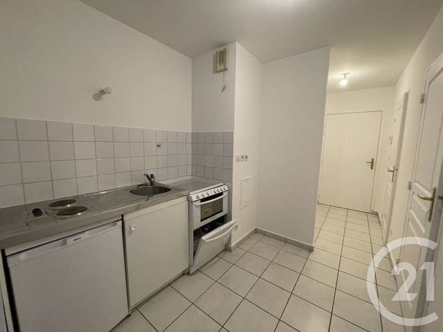 Appartement F2 à louer - 2 pièces - 39.34 m2 - VAULX EN VELIN - 69 - RHONE-ALPES - Century 21 Le 7 De Coeur