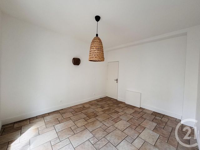Appartement F3 à louer - 3 pièces - 53.97 m2 - LYON - 69006 - RHONE-ALPES - Century 21 Le 7 De Coeur