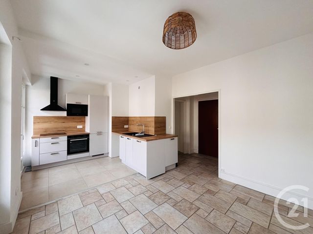 Appartement F3 à louer - 3 pièces - 53.97 m2 - LYON - 69006 - RHONE-ALPES - Century 21 Le 7 De Coeur