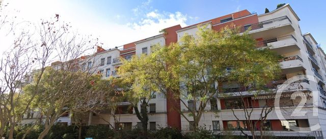 Appartement F2 à louer - 2 pièces - 35.47 m2 - VILLEURBANNE - 69 - RHONE-ALPES - Century 21 Le 7 De Coeur Appartement F2 à louer - 2 pièces - 35.47 m2 - VILLEURBANNE - 69 - RHONE-ALPES - Century 21 Le 7 De Coeur