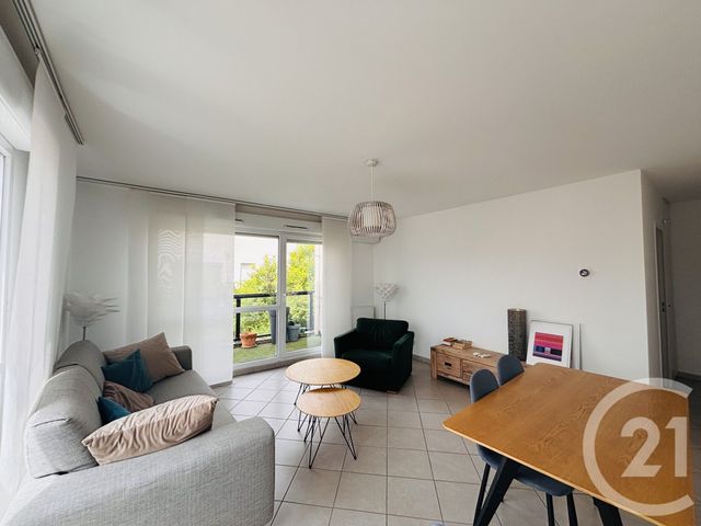 Appartement F3 à louer - 3 pièces - 68.52 m2 - LYON - 69007 - RHONE-ALPES - Century 21 Le 7 De Coeur