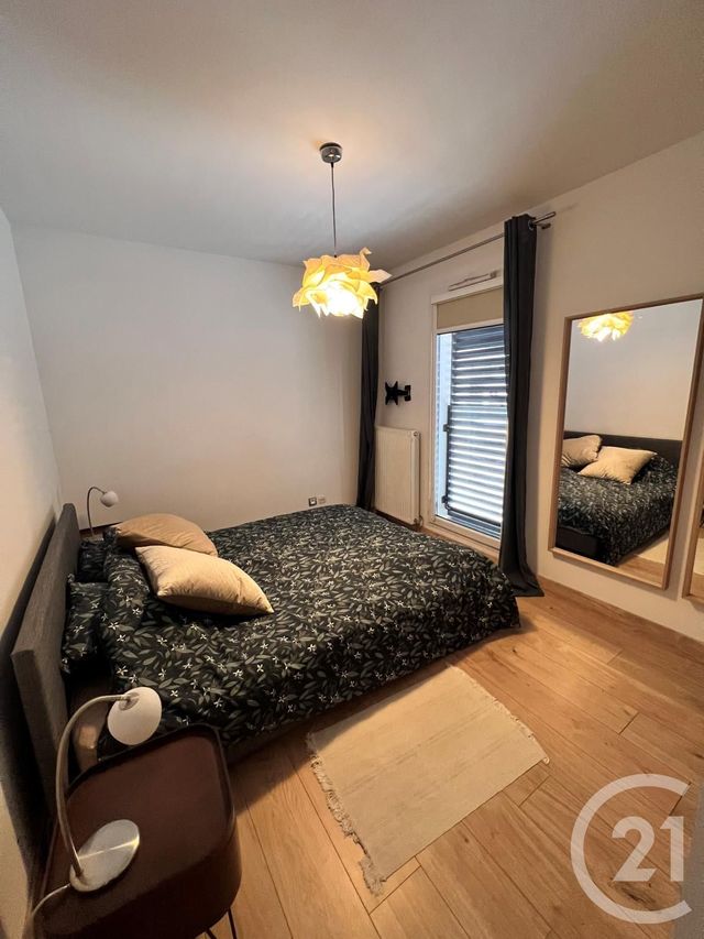 Appartement F3 à louer - 3 pièces - 68.52 m2 - LYON - 69007 - RHONE-ALPES - Century 21 Le 7 De Coeur