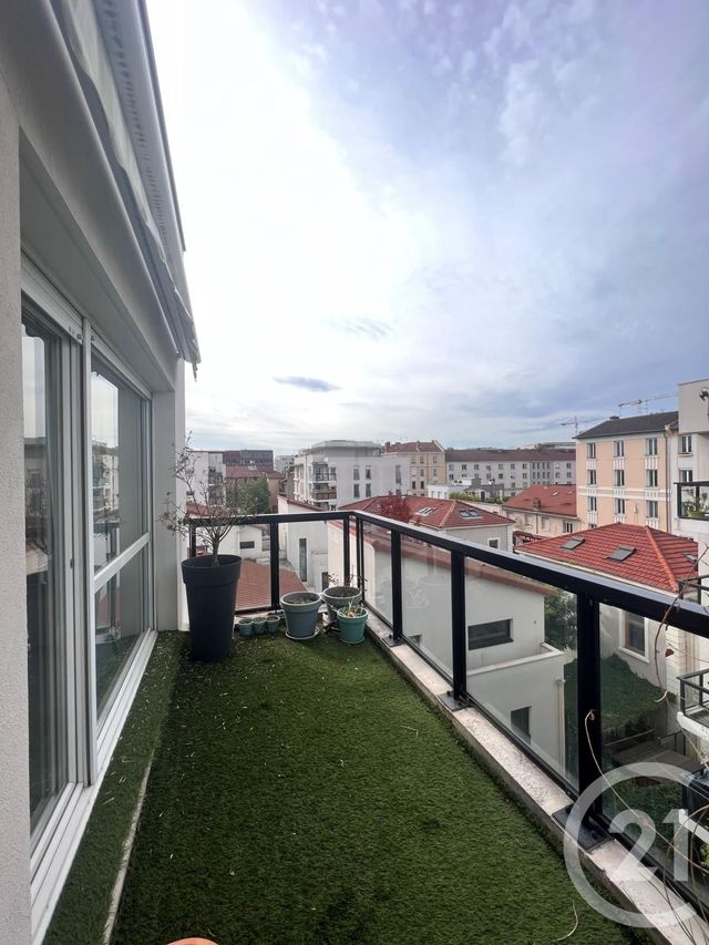 Appartement F3 à louer - 3 pièces - 68.52 m2 - LYON - 69007 - RHONE-ALPES - Century 21 Le 7 De Coeur