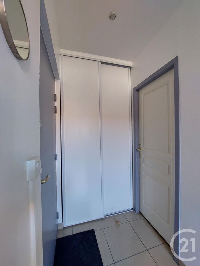 Appartement Studio à louer - 1 pièce - 17.93 m2 - LYON - 69006 - RHONE-ALPES - Century 21 Le 7 De Coeur