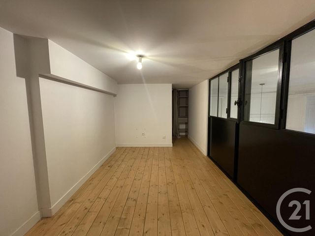 Appartement F1 bis à louer - 2 pièces - 52.58 m2 - LYON - 69002 - RHONE-ALPES - Century 21 Le 7 De Coeur