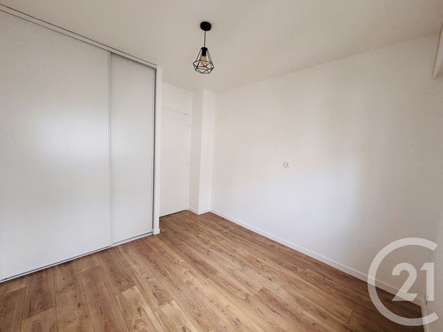 Appartement F3 à louer - 3 pièces - 68.48 m2 - VILLEURBANNE - 69 - RHONE-ALPES - Century 21 Le 7 De Coeur
