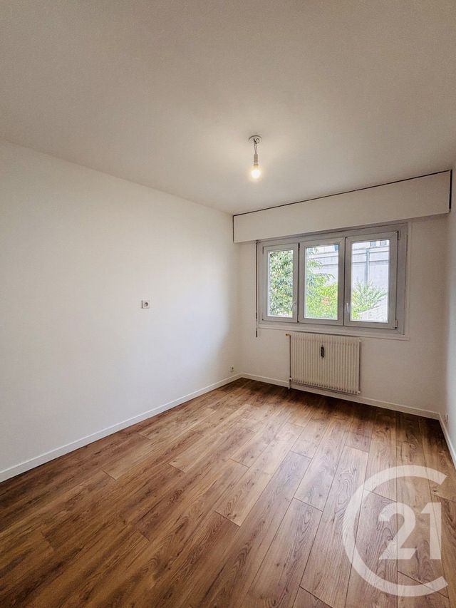 Appartement F3 à louer - 3 pièces - 68.48 m2 - VILLEURBANNE - 69 - RHONE-ALPES - Century 21 Le 7 De Coeur
