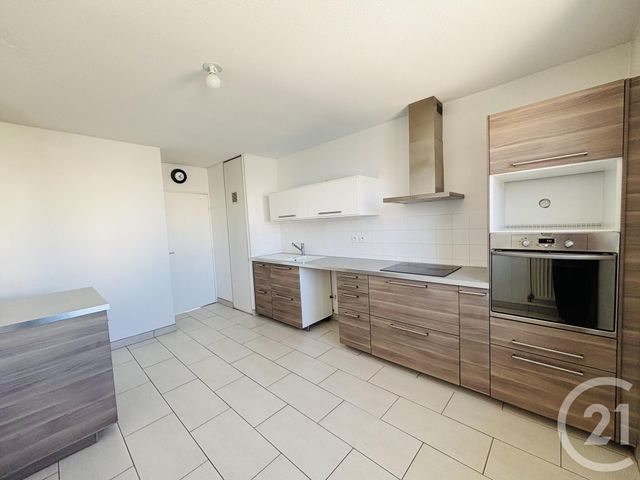 Appartement F4 à louer - 4 pièces - 112.28 m2 - LYON - 69007 - RHONE-ALPES - Century 21 Le 7 De Coeur