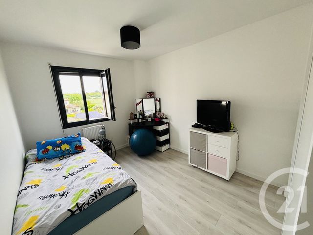 maison à louer - 4 pièces - 90.69 m2 - GENAS - 69 - RHONE-ALPES - Century 21 Le 7 De Coeur