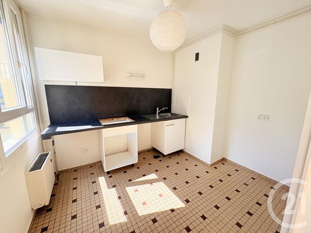 Appartement T1 à louer - 1 pièce - 37.82 m2 - GENAY - 69 - RHONE-ALPES - Century 21 Le 7 De Coeur