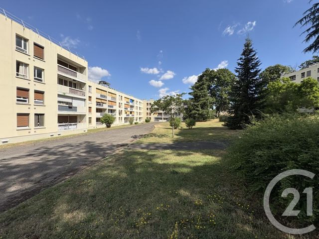 Appartement T1 à louer - 1 pièce - 37.82 m2 - GENAY - 69 - RHONE-ALPES - Century 21 Le 7 De Coeur