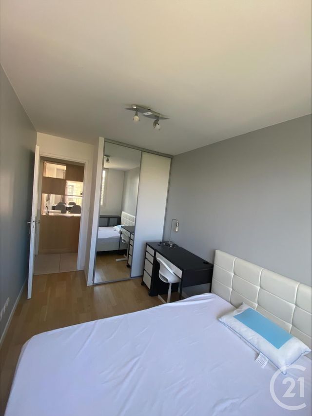 Appartement F3 bis à louer - 4 pièces - 62.24 m2 - VILLEURBANNE - 69 - RHONE-ALPES - Century 21 Le 7 De Coeur