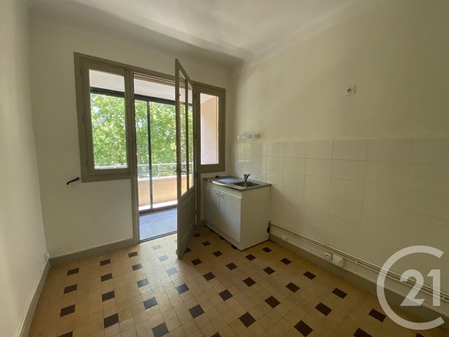 Appartement F3 à louer - 3 pièces - 72.37 m2 - LYON - 69004 - RHONE-ALPES - Century 21 Le 7 De Coeur