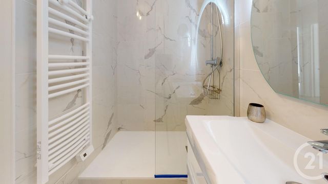 Appartement F4 à louer - 4 pièces - 65.85 m2 - VILLEURBANNE - 69 - RHONE-ALPES - Century 21 Le 7 De Coeur