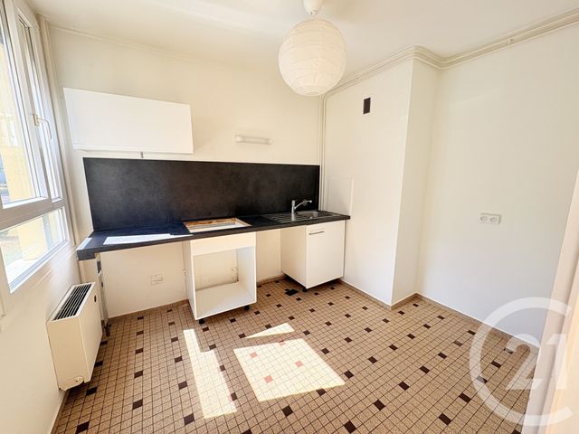 Appartement T1 à louer - 1 pièce - 37.82 m2 - GENAY - 69 - RHONE-ALPES - Century 21 Le 7 De Coeur