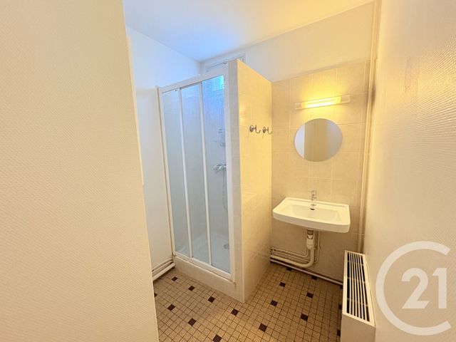 Appartement T1 à louer - 1 pièce - 37.82 m2 - GENAY - 69 - RHONE-ALPES - Century 21 Le 7 De Coeur