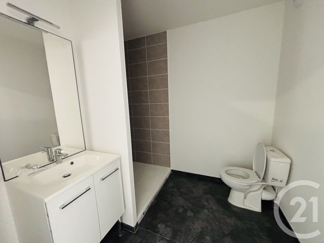 Appartement F1 à louer - 1 pièce - 27.11 m2 - BOURG EN BRESSE - 01 - RHONE-ALPES - Century 21 Le 7 De Coeur