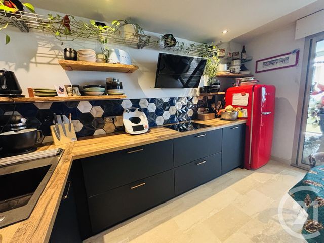 Appartement F4 à louer - 4 pièces - 86.18 m2 - LYON - 69007 - RHONE-ALPES - Century 21 Le 7 De Coeur