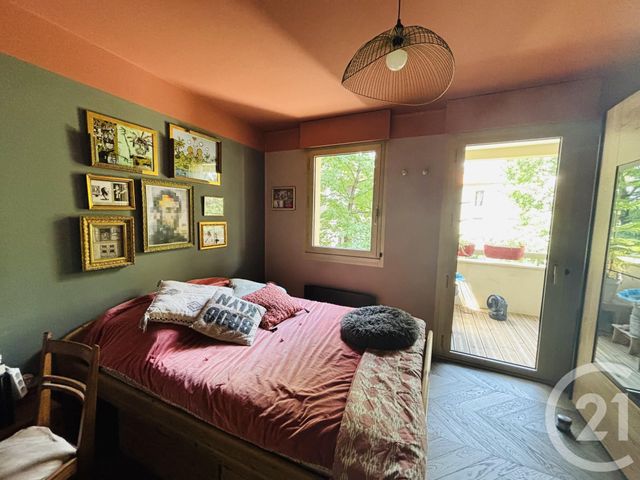 Appartement F4 à louer - 4 pièces - 86.18 m2 - LYON - 69007 - RHONE-ALPES - Century 21 Le 7 De Coeur