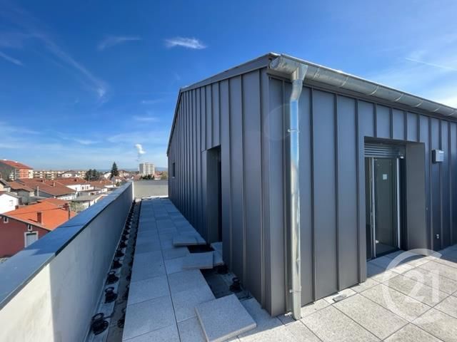 Appartement F1 à louer - 1 pièce - 38.24 m2 - PONT DE CHERUY - 38 - RHONE-ALPES - Century 21 Le 7 De Coeur