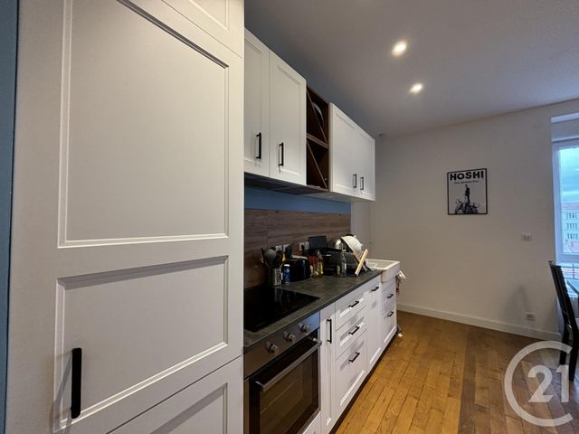 Appartement F1 bis à louer - 2 pièces - 35.04 m2 - VILLEURBANNE - 69 - RHONE-ALPES - Century 21 Le 7 De Coeur
