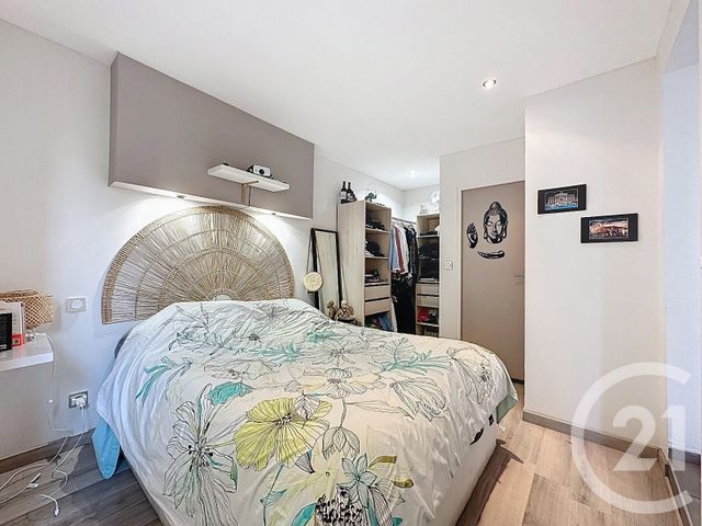 maison à louer - 5 pièces - 119.88 m2 - LYON - 69008 - RHONE-ALPES - Century 21 Le 7 De Coeur