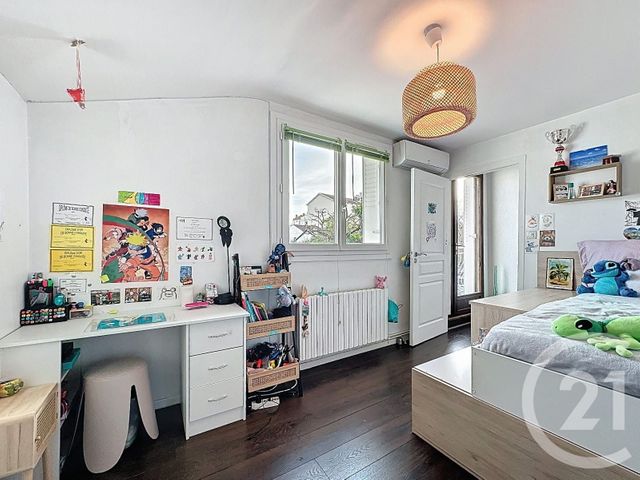 maison à louer - 5 pièces - 119.88 m2 - LYON - 69008 - RHONE-ALPES - Century 21 Le 7 De Coeur
