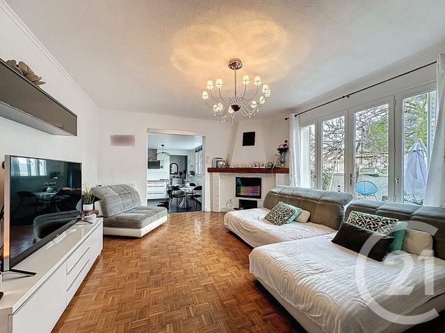 maison à louer - 5 pièces - 119.88 m2 - LYON - 69008 - RHONE-ALPES - Century 21 Le 7 De Coeur