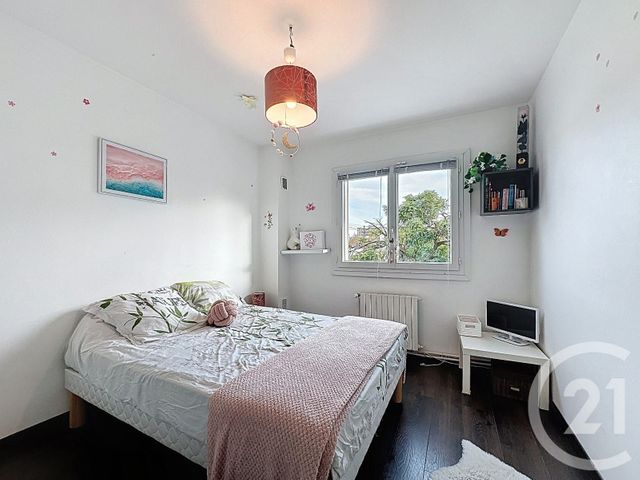maison à louer - 5 pièces - 119.88 m2 - LYON - 69008 - RHONE-ALPES - Century 21 Le 7 De Coeur