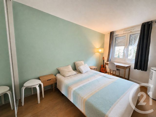 Appartement T3 à louer - 3 pièces - 70.69 m2 - LYON - 69003 - RHONE-ALPES - Century 21 Le 7 De Coeur