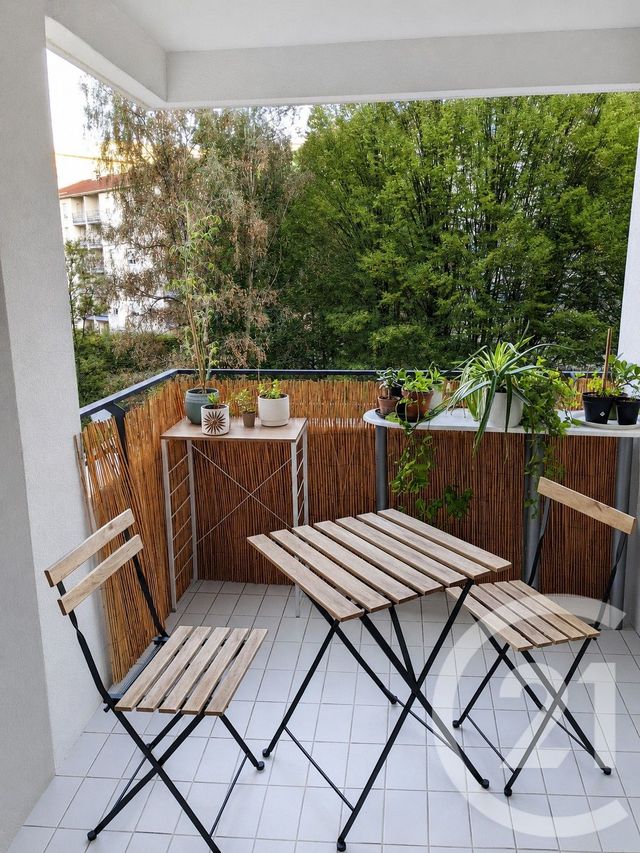 Appartement T3 à louer - 3 pièces - 70.69 m2 - LYON - 69003 - RHONE-ALPES - Century 21 Le 7 De Coeur