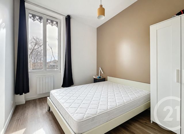 Appartement F2 à louer - 2 pièces - 32.0 m2 - OULLINS - 69 - RHONE-ALPES - Century 21 Le 7 De Coeur