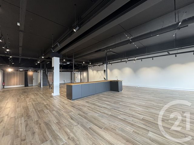 commerce à louer - 220.0 m2 - LIMONEST - 69 - RHONE-ALPES - Century 21 Le 7 De Coeur