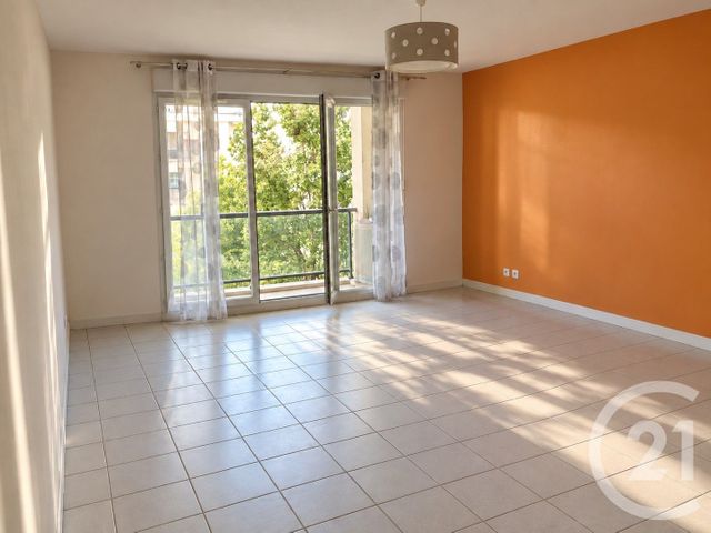 Appartement F3 à louer LYON