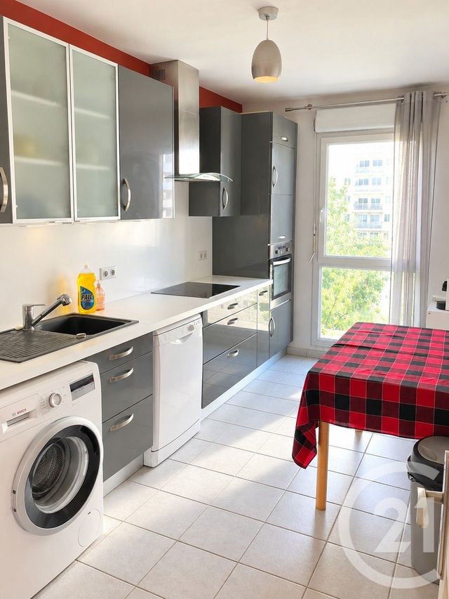 Appartement F3 à louer - 3 pièces - 72.88 m2 - LYON - 69007 - RHONE-ALPES - Century 21 Le 7 De Coeur