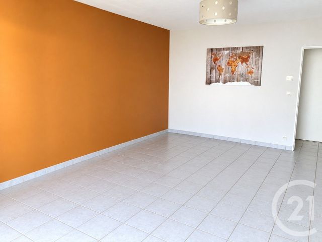 Appartement F3 à louer - 3 pièces - 72.88 m2 - LYON - 69007 - RHONE-ALPES - Century 21 Le 7 De Coeur
