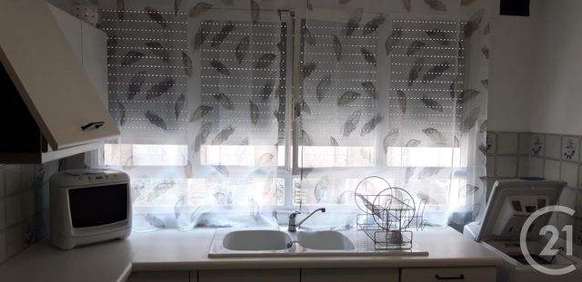 Appartement F2 à louer - 2 pièces - 50.17 m2 - LYON - 69007 - RHONE-ALPES - Century 21 Le 7 De Coeur Appartement F2 à louer - 2 pièces - 50.17 m2 - LYON - 69007 - RHONE-ALPES - Century 21 Le 7 De Coeur