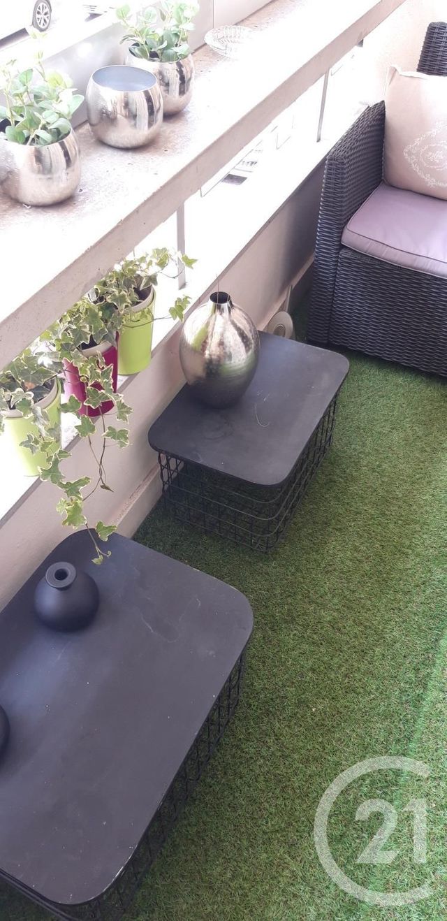 Appartement F2 à louer - 2 pièces - 50.17 m2 - LYON - 69007 - RHONE-ALPES - Century 21 Le 7 De Coeur Appartement F2 à louer - 2 pièces - 50.17 m2 - LYON - 69007 - RHONE-ALPES - Century 21 Le 7 De Coeur